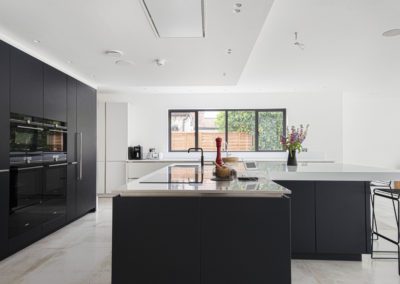 Six bedroom bespoke build Buckinghamshire - Kitchen image