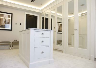 Six bedroom bespoke build Buckinghamshire - Dressing room image