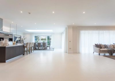 Four bedroom detached new build property in South Oxfordshire, with annex - Kitchen and Dining Room image