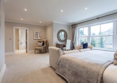 Four bedroom detached new build property in South Oxfordshire, with annex - Master Bedroom image